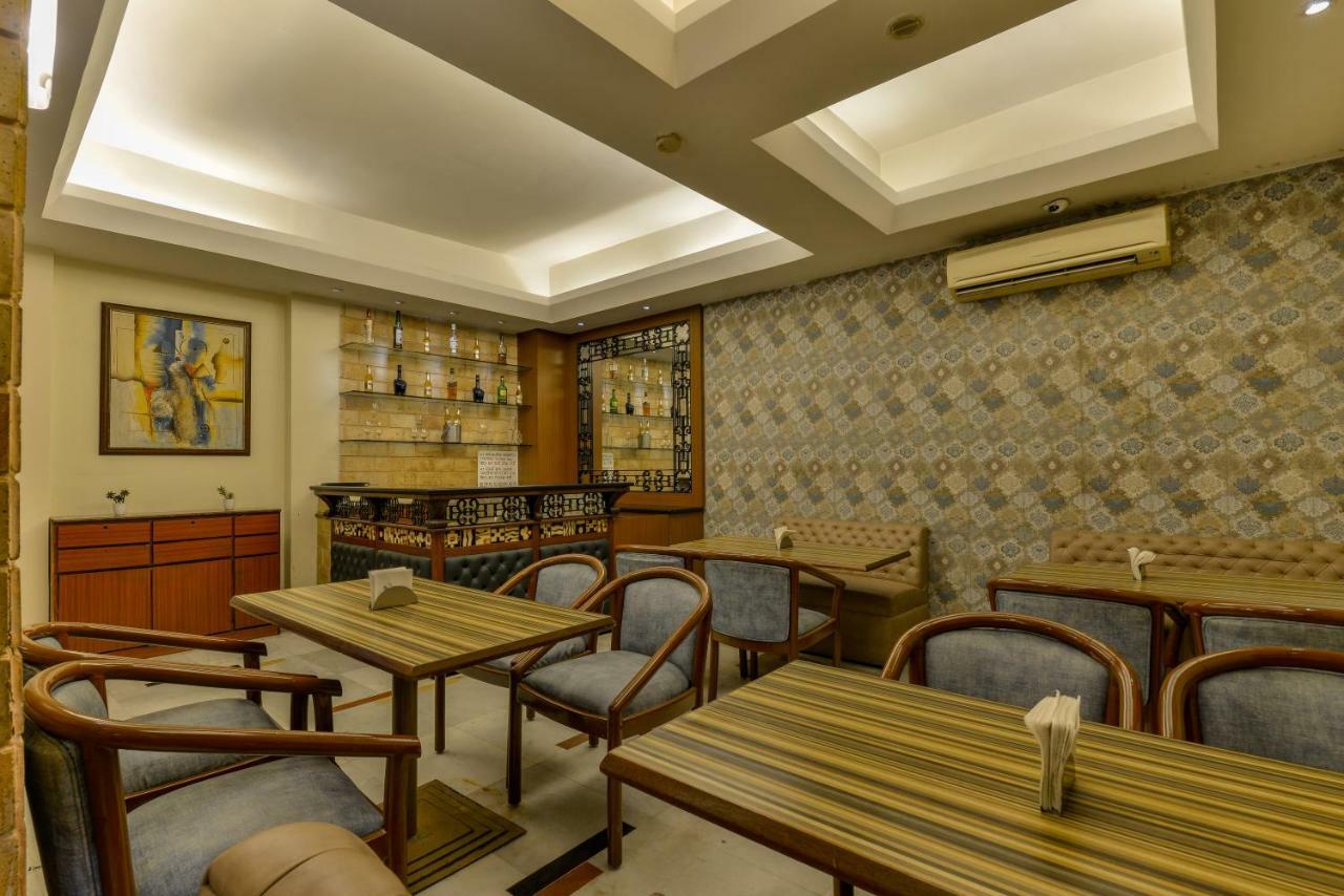 Hotel Ajanta Bombaj Zewnętrze zdjęcie