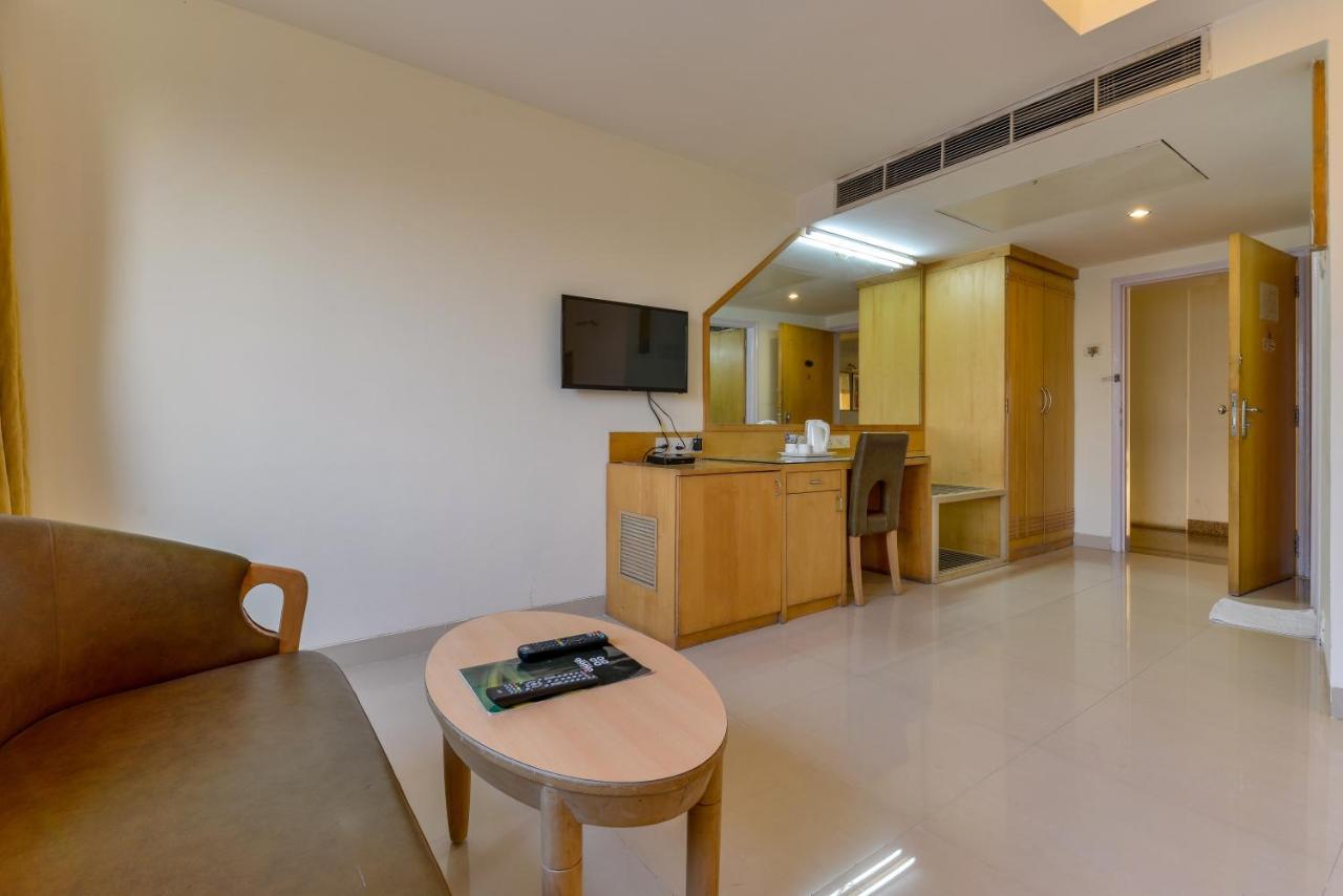 Hotel Ajanta Bombaj Zewnętrze zdjęcie